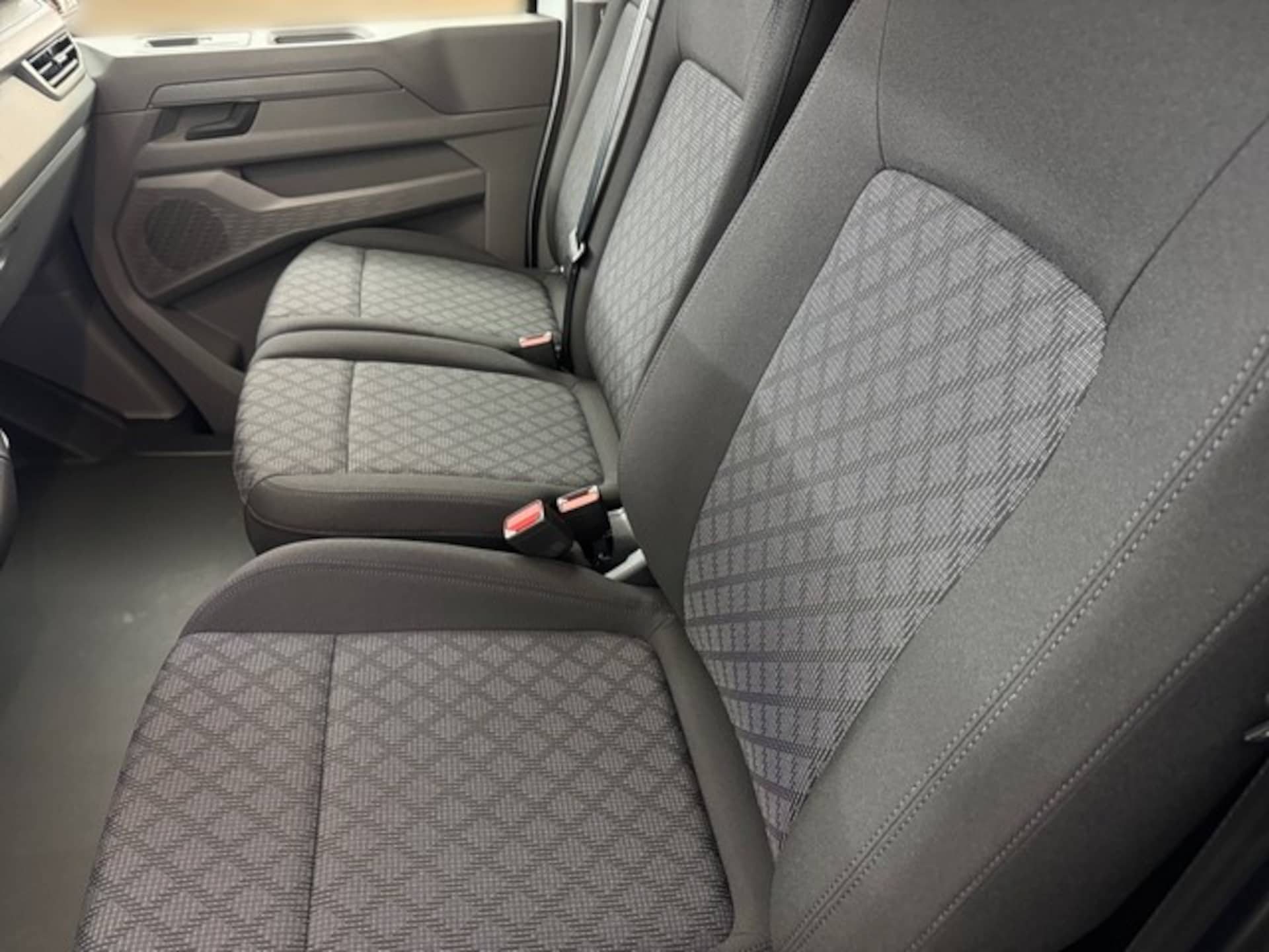 Volkswagen Transporter Kasten kurzer Radstand