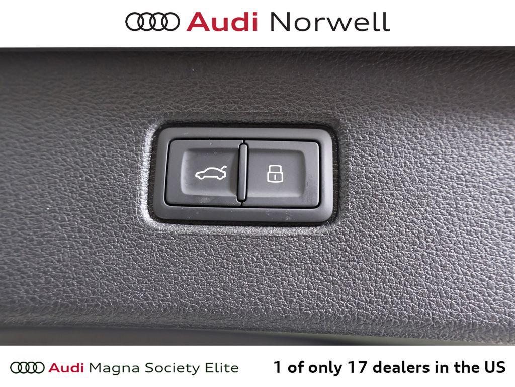 2026 Audi Q7 Premium - Photo 16