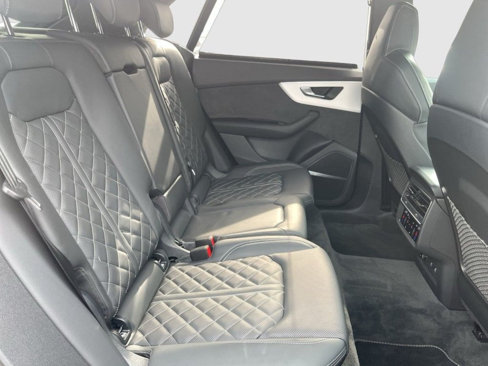 Audi Q8 – Bild 18