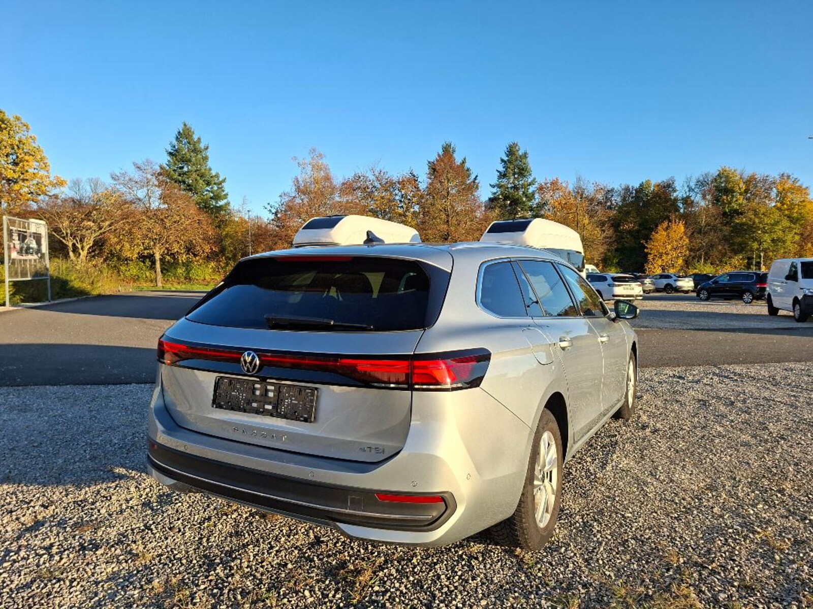 Volkswagen Passat – Bild 13