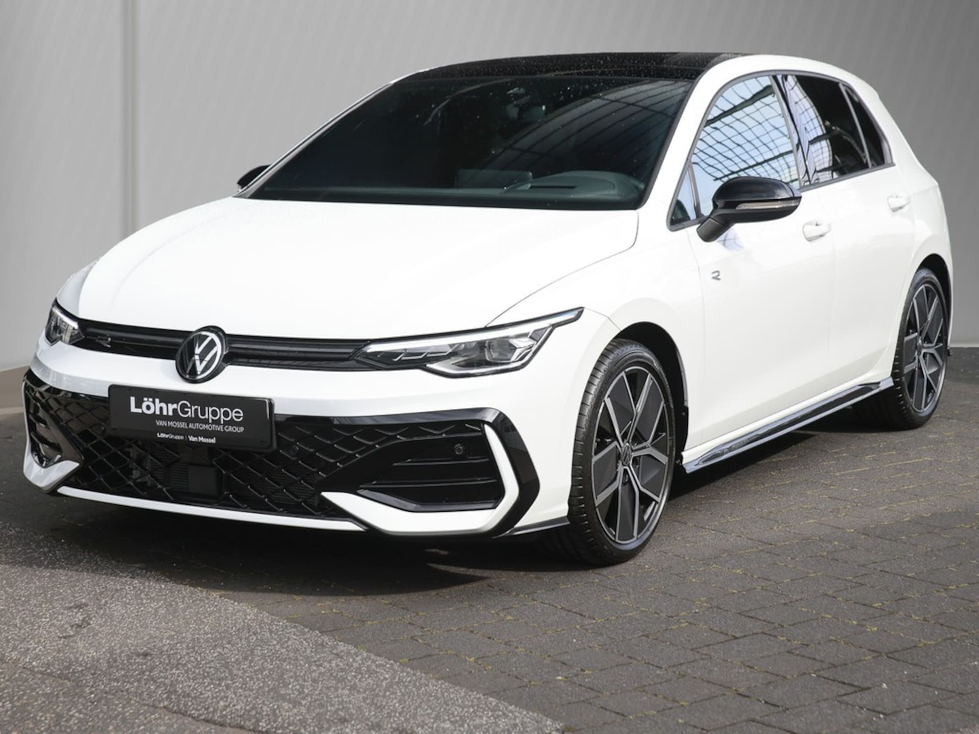 Volkswagen Golf R-Line