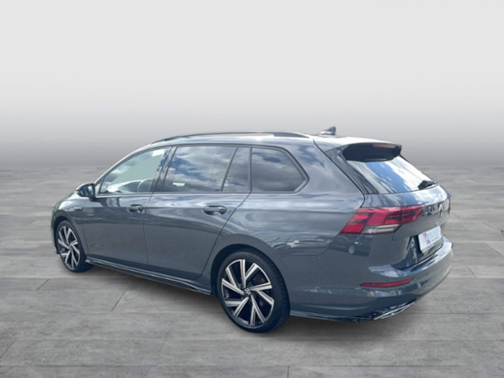 Volkswagen Golf Variant R-Line