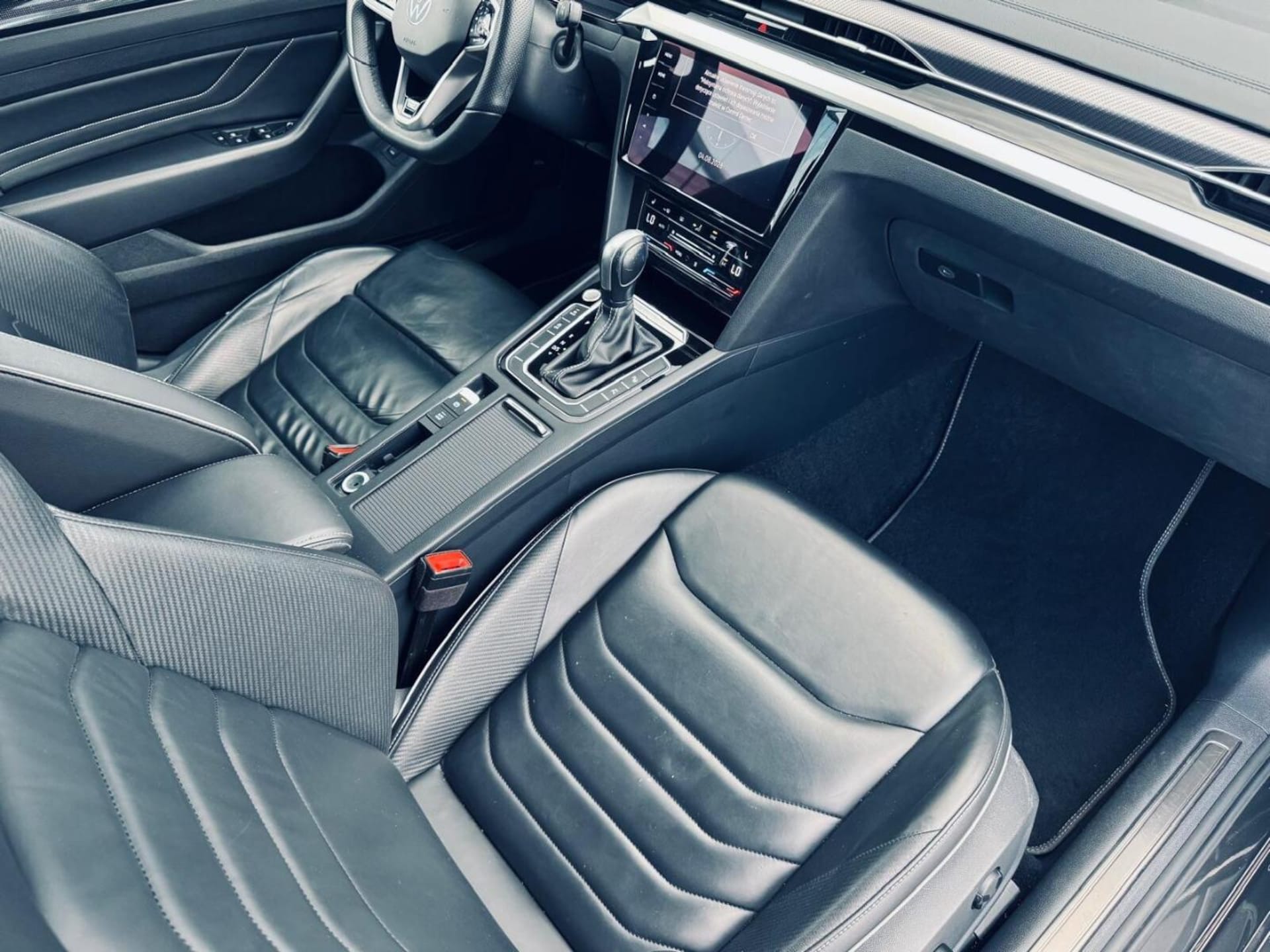 Volkswagen Arteon R-Line
