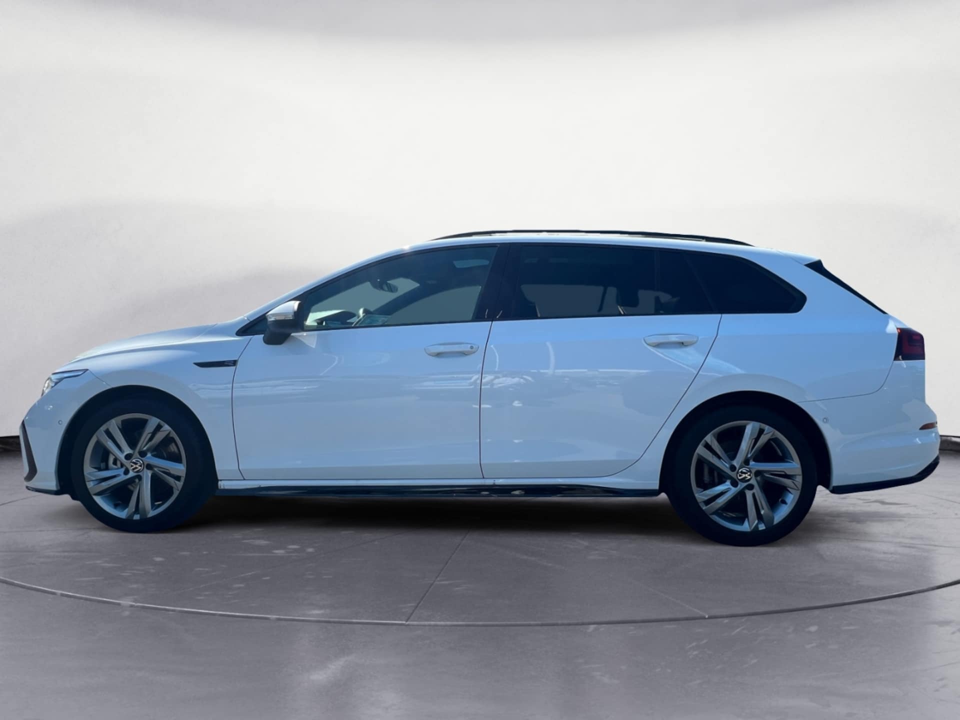 Volkswagen Golf Variant R-Line