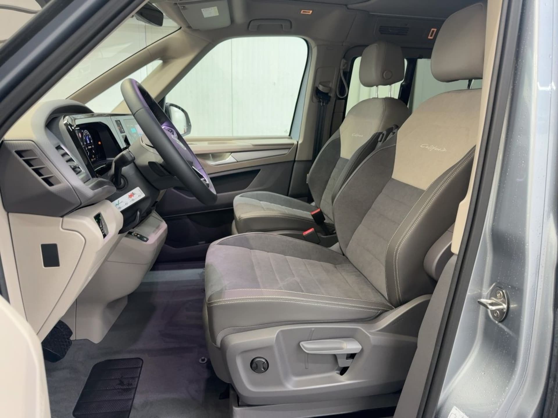 Volkswagen California Beach Camper