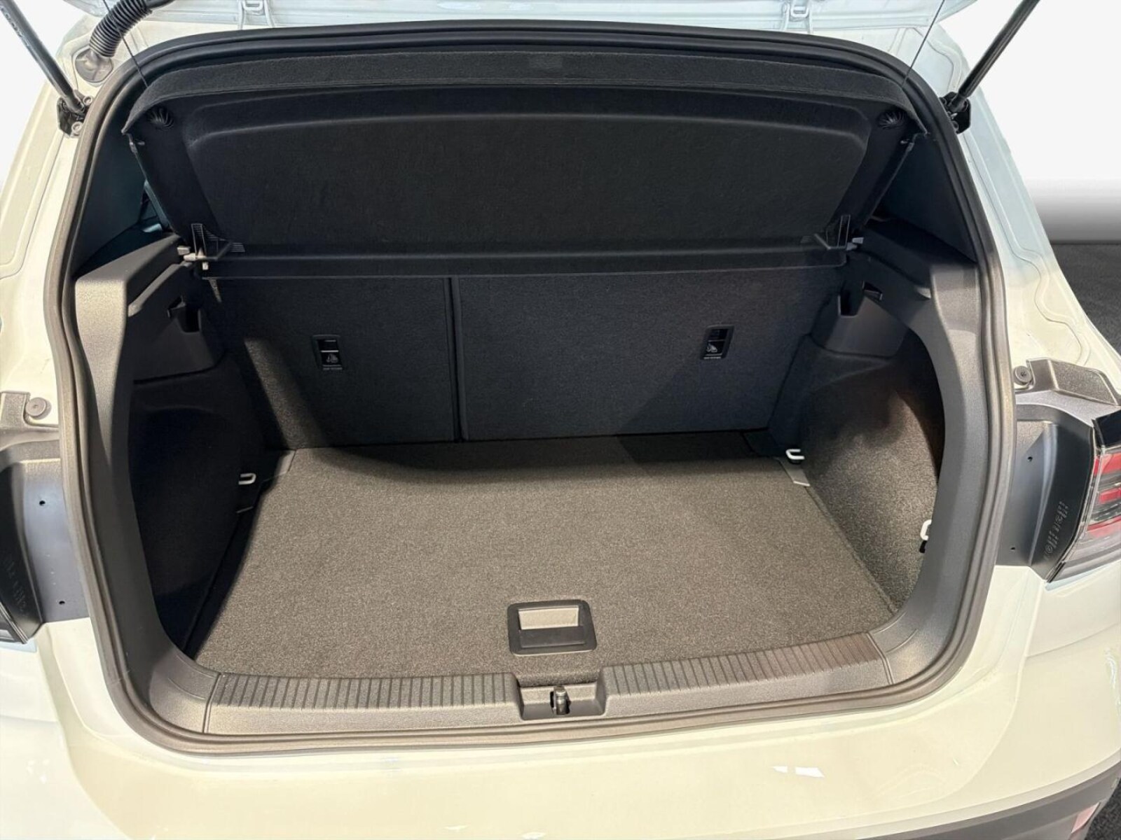 Volkswagen T-Cross – Bild 8