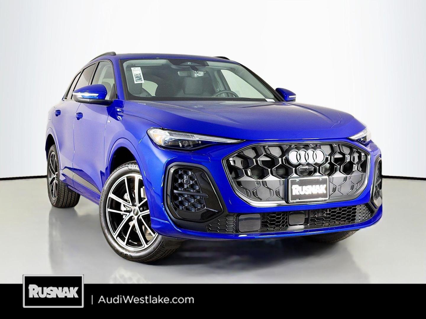 2026 Audi Q5 Premium Plus quattro's photo