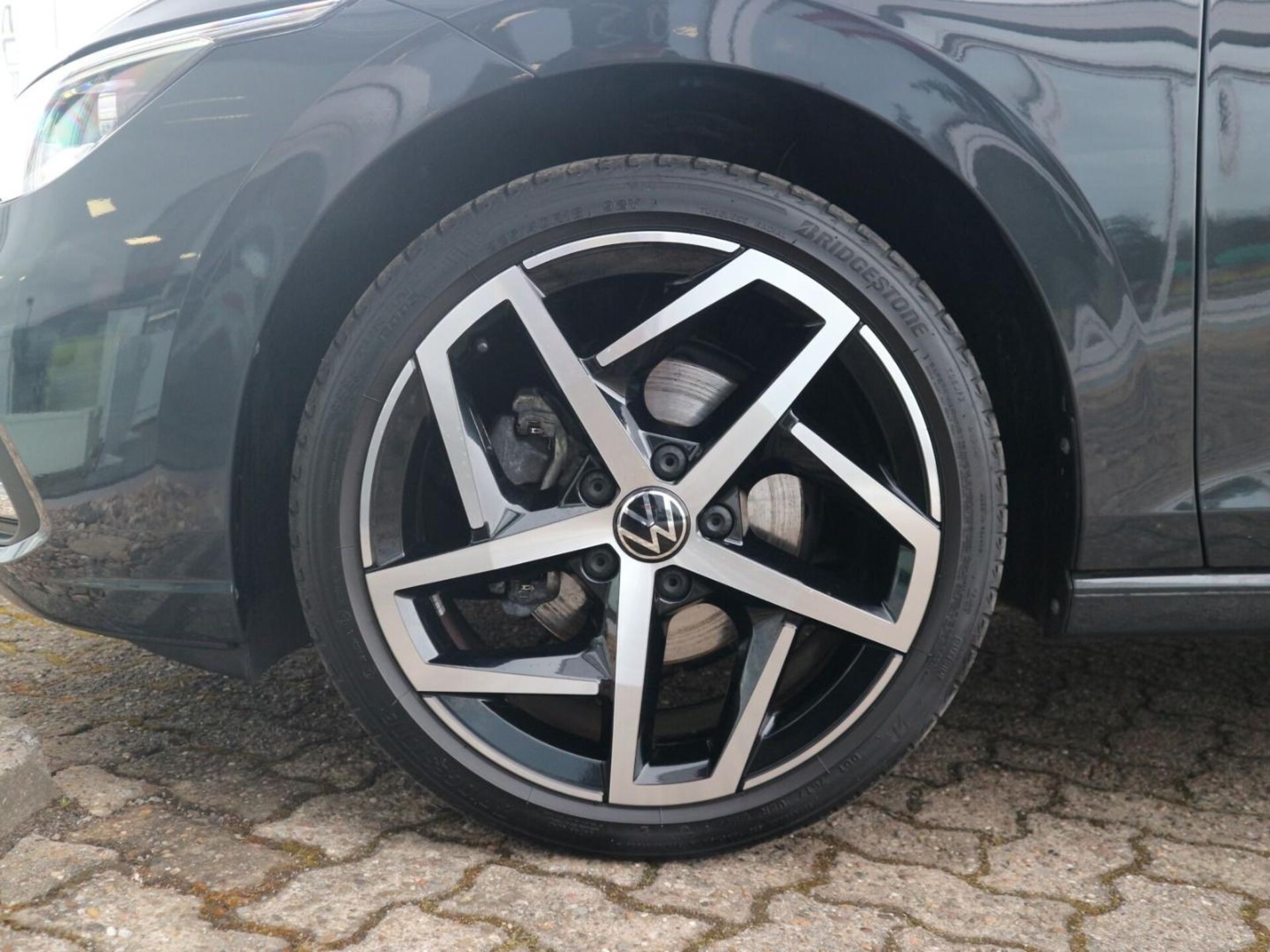 Volkswagen Golf Style