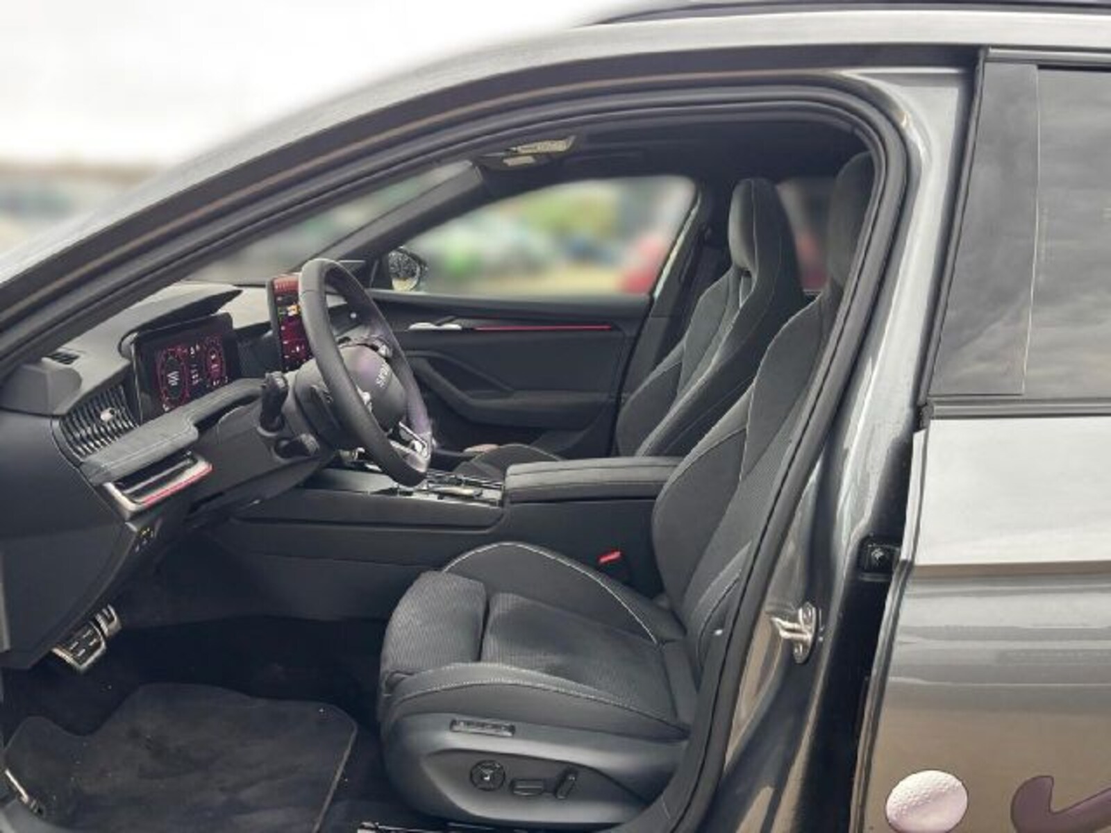 Škoda Superb Combi – Bild 7