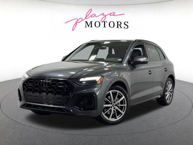 2023 Audi Q5 55 e Premium Plus's photo