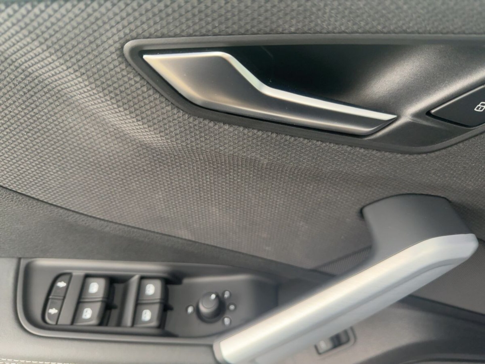Audi SQ2