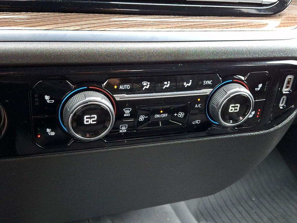 2024 Chevrolet Silverado 1500 RST - Photo 17
