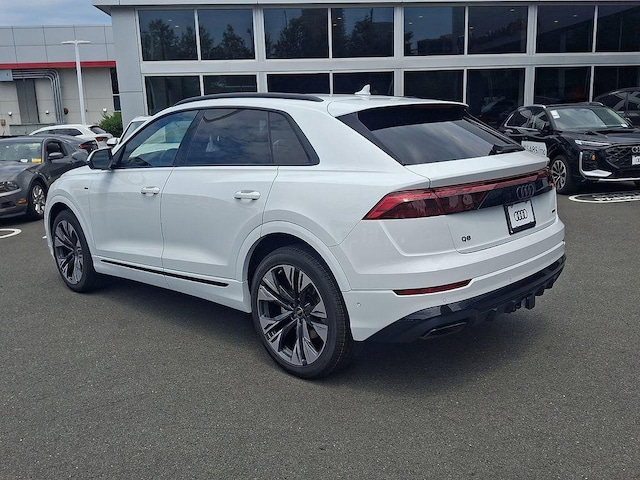 2026 Audi Q8