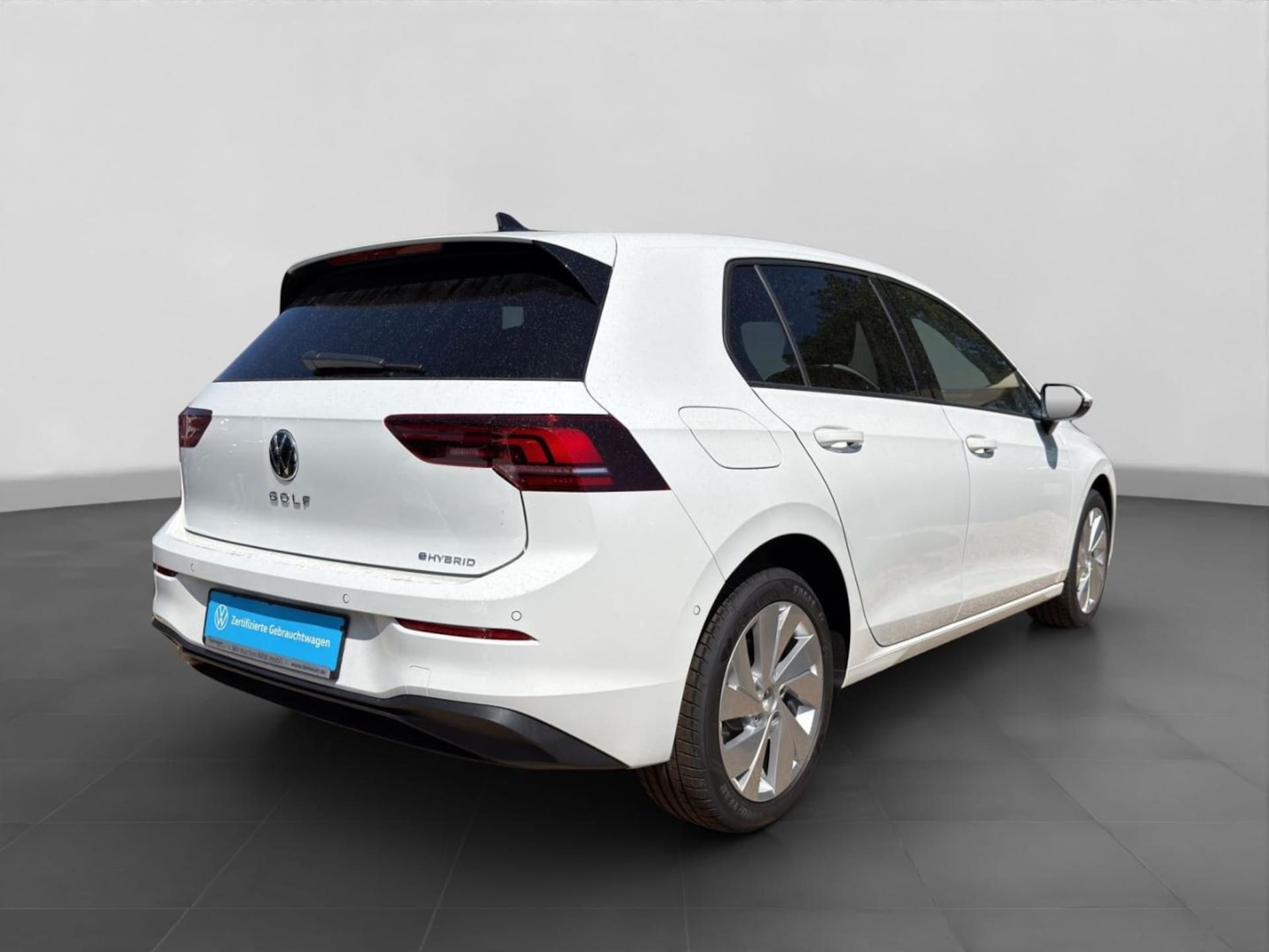 Volkswagen Golf Life