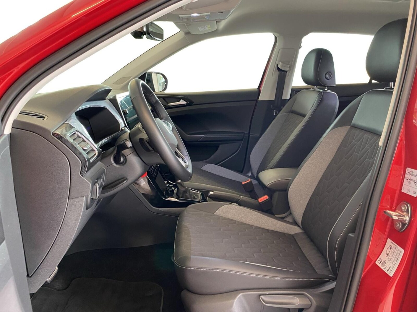 Volkswagen T-Cross – Bild 8