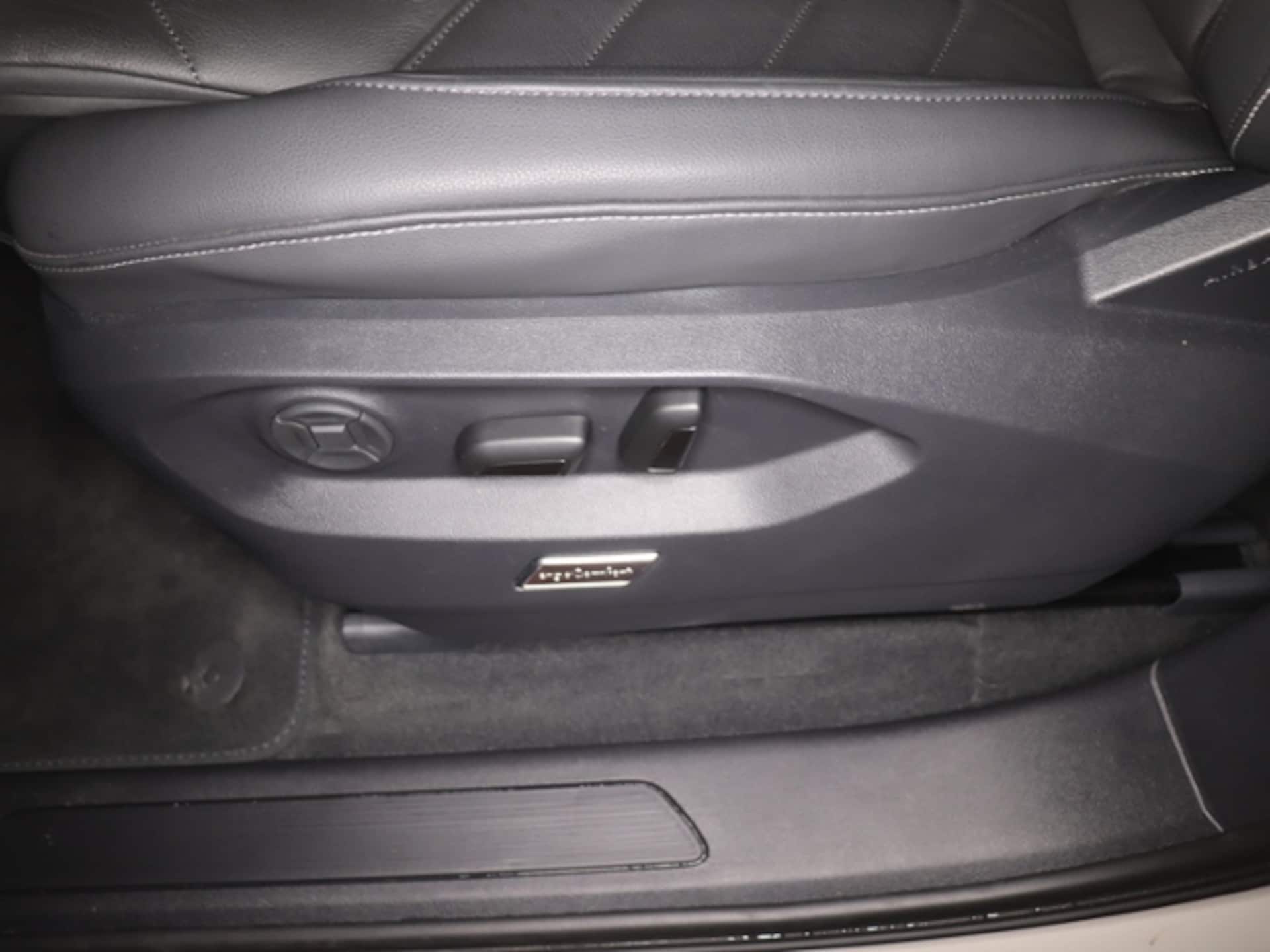 Volkswagen Touareg Basis-Modell