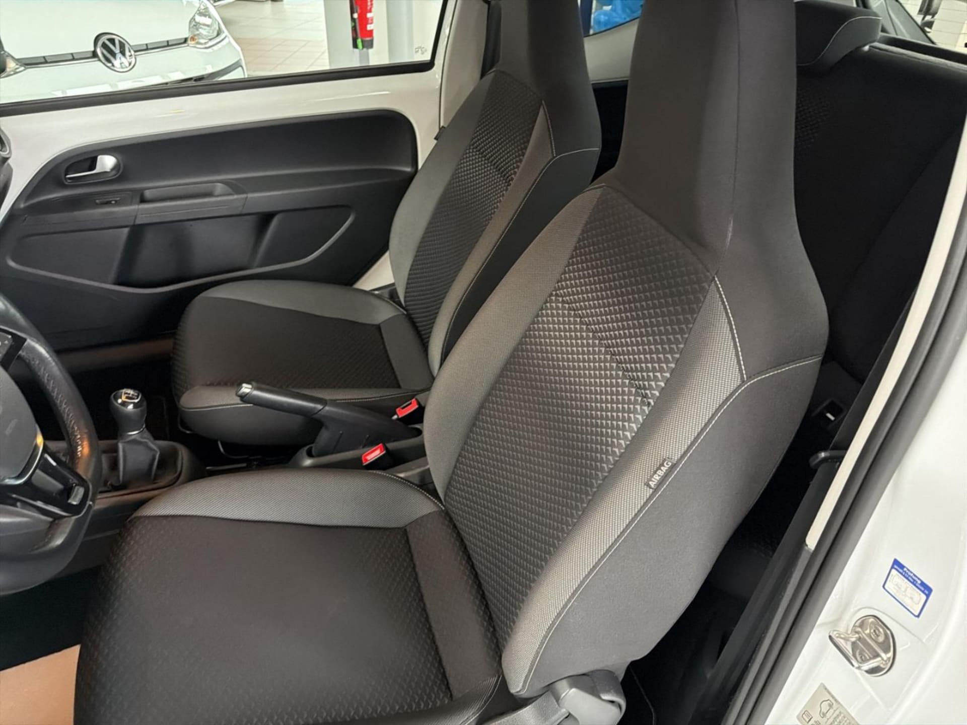 Volkswagen up! ACTIVE