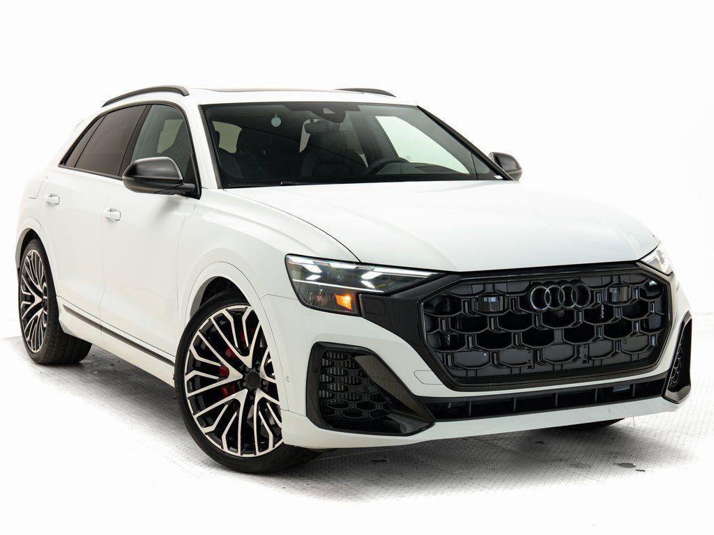 2026 Audi SQ8 Prestige quattro's photo