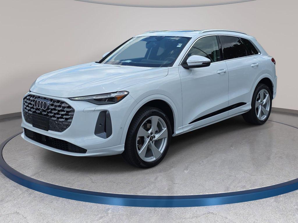 2026 Audi Q5 Premium Plus quattro's photo