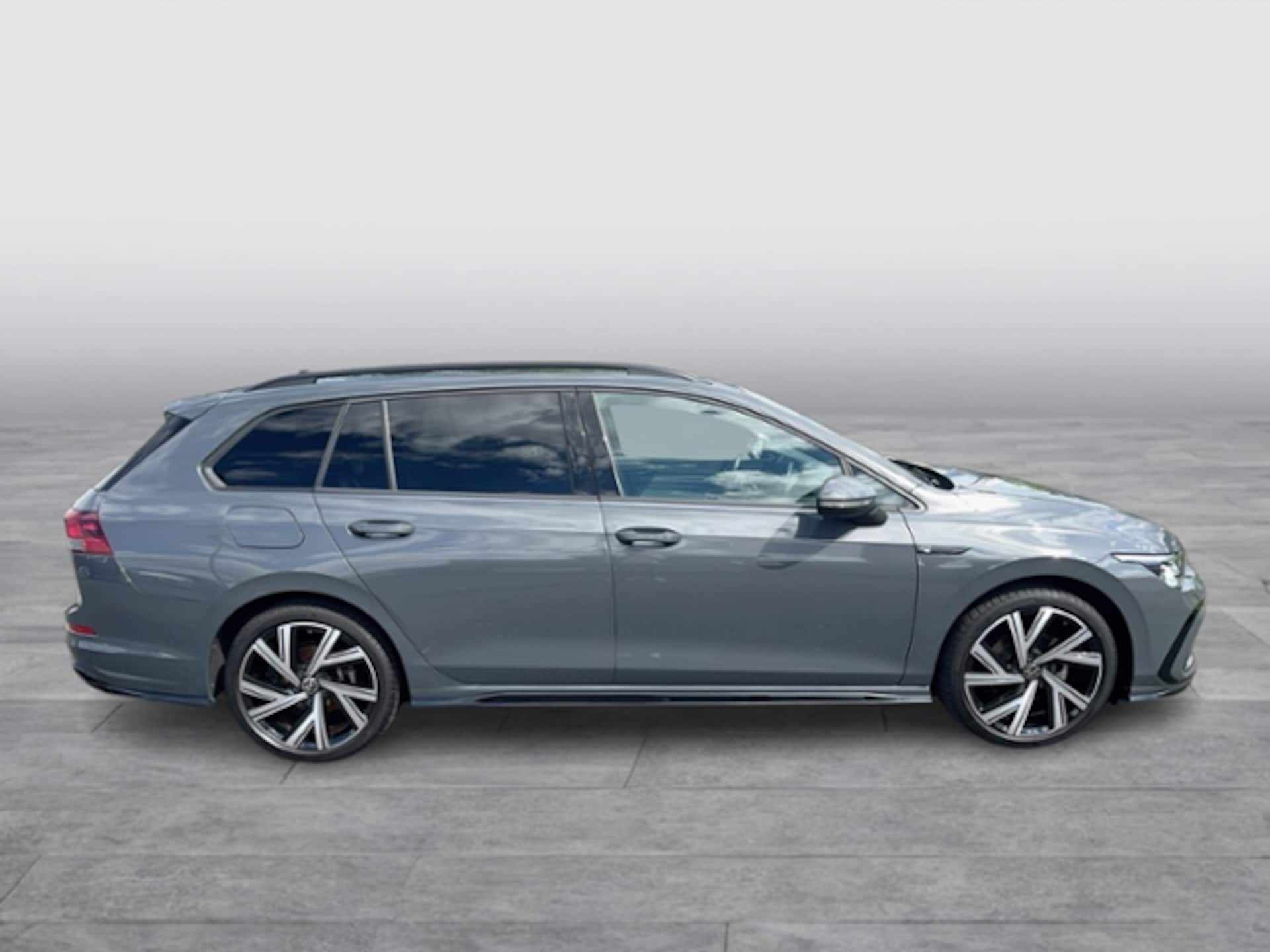 Volkswagen Golf Variant R-Line