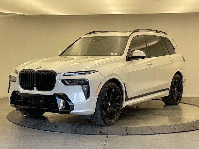 2024 BMW X7