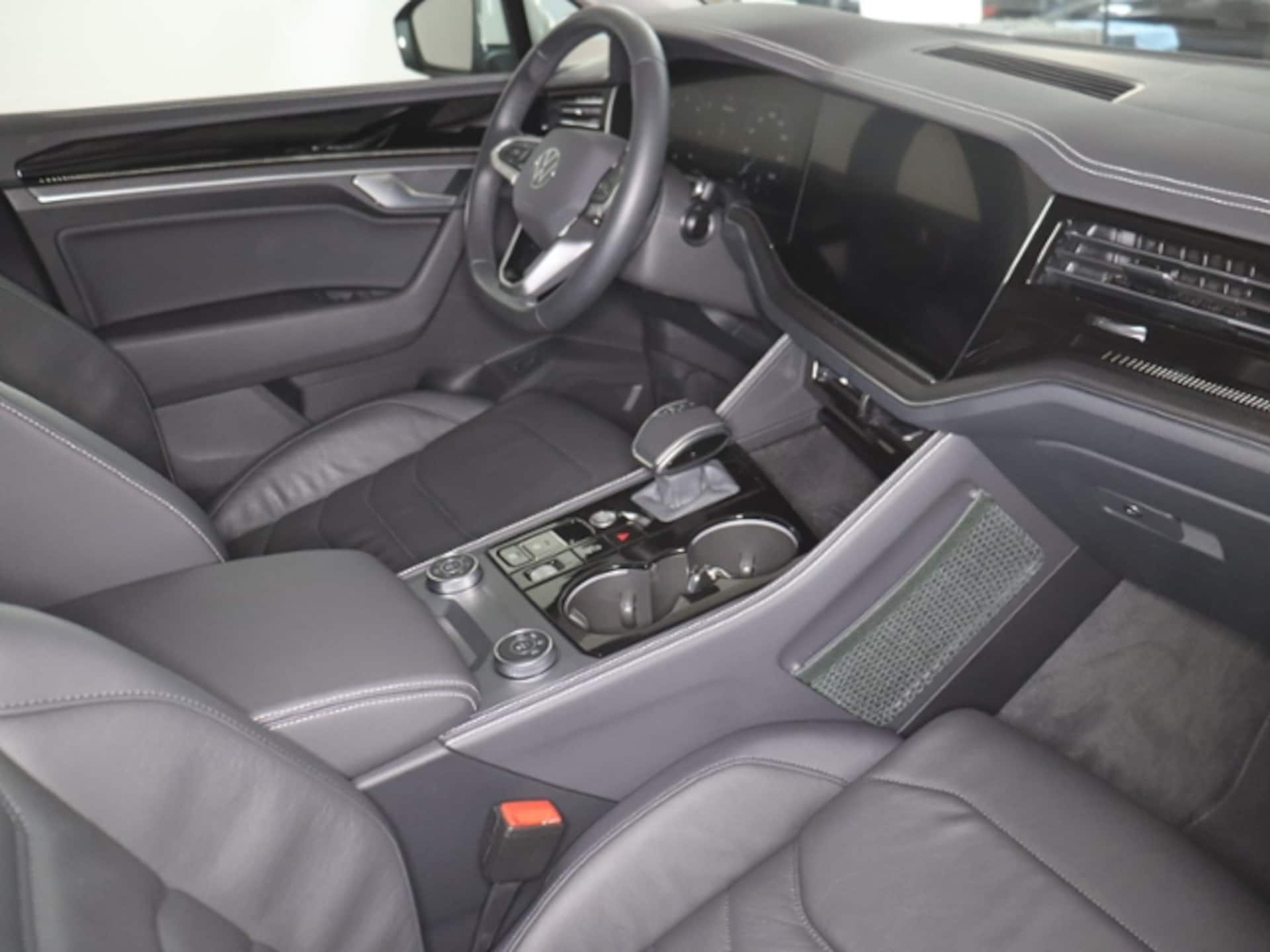 Volkswagen Touareg Basis-Modell