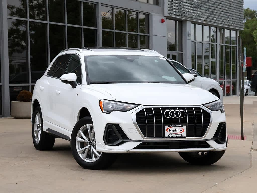2021 Audi Q3 45 TFSI S Line Premium quattro's photo