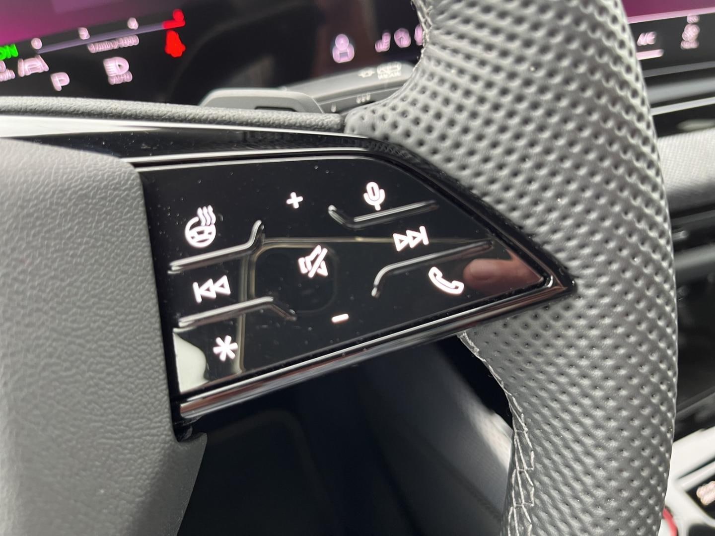 Bild über Audi A5 Avant TDI quattro 150 kW S tronic - für weitere Informationen kontaktieren Sie den Audi Partner