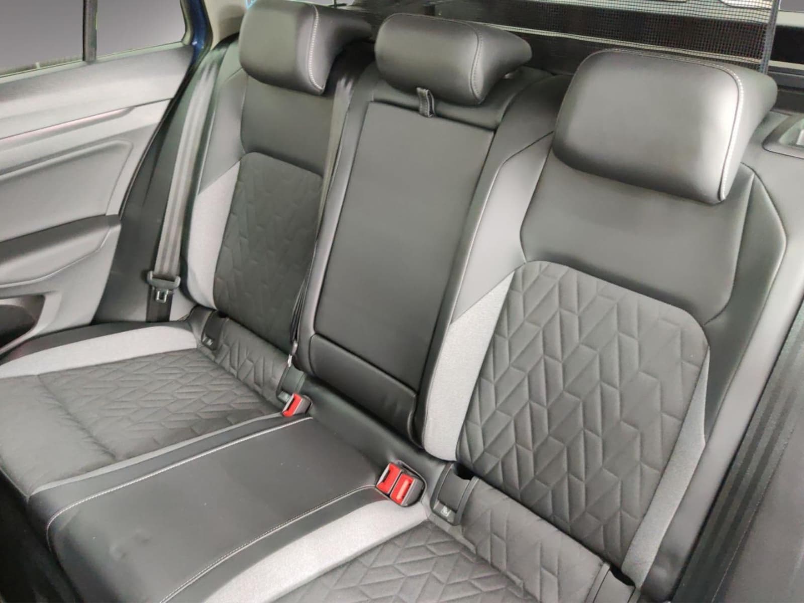 Volkswagen Golf Variant – Bild 13