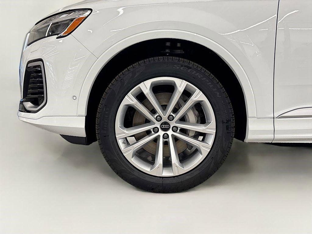 2025 Audi Q7 Premium Plus - Photo 19