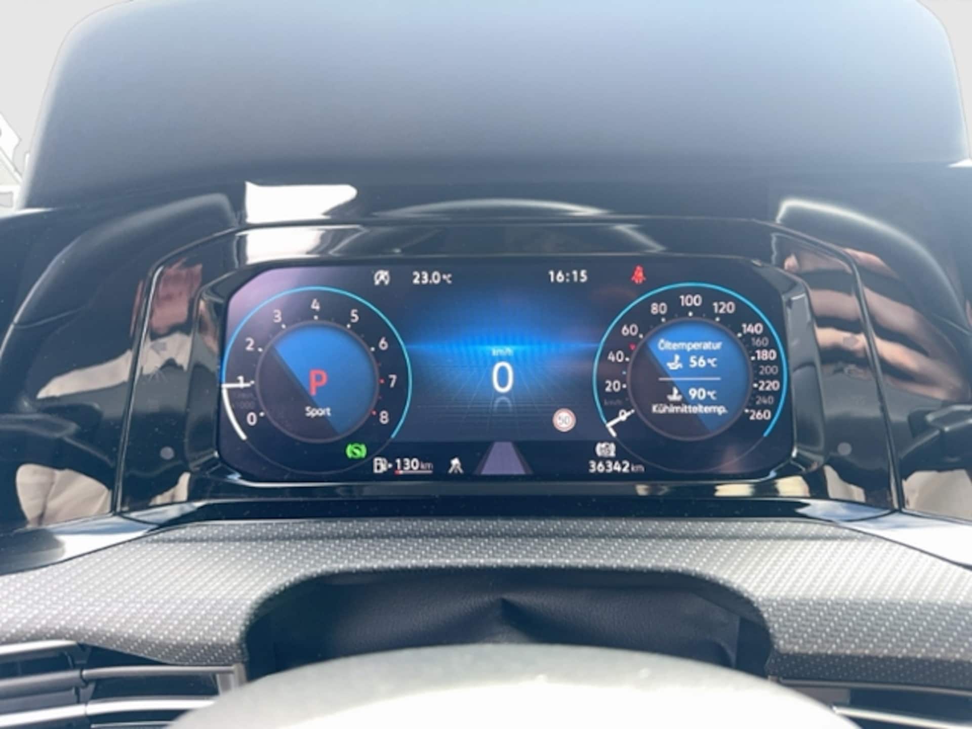 Volkswagen Golf Variant R-Line