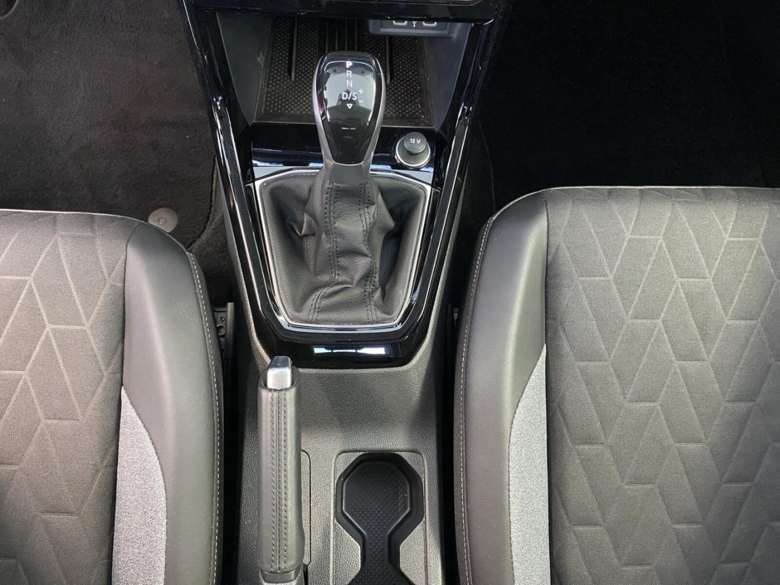 Volkswagen T-Cross – Bild 12