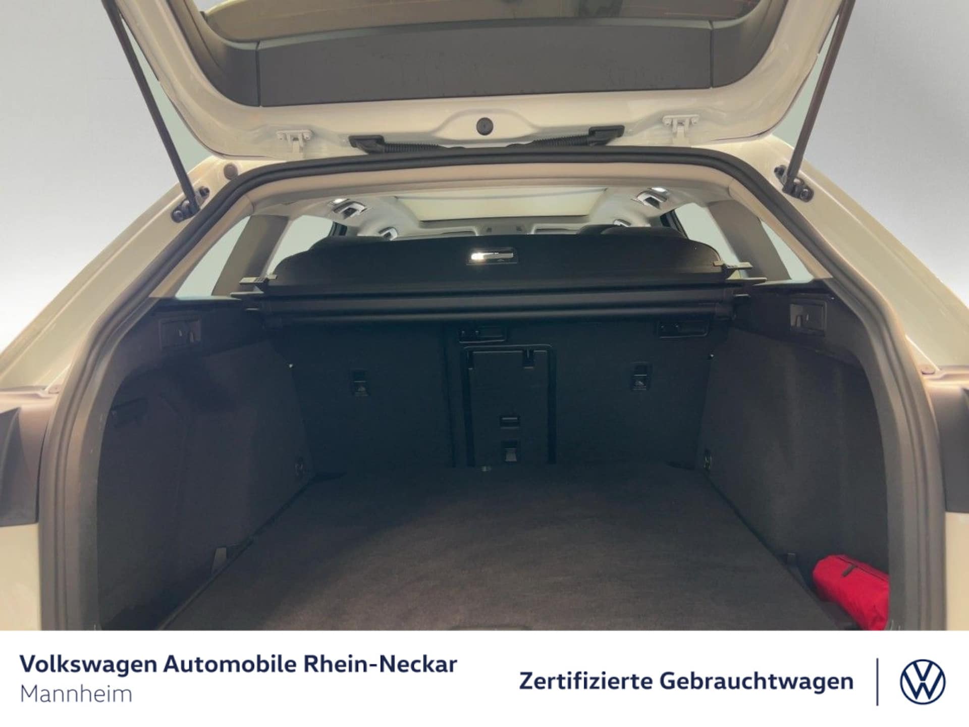Volkswagen Golf Variant Life
