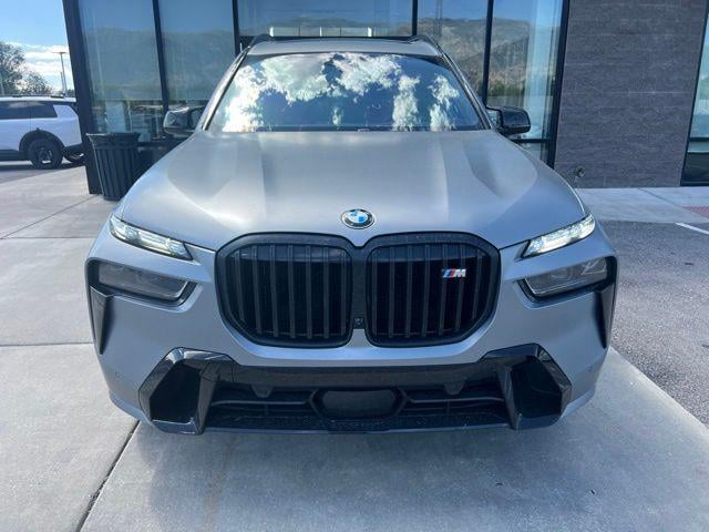 2024 BMW X7