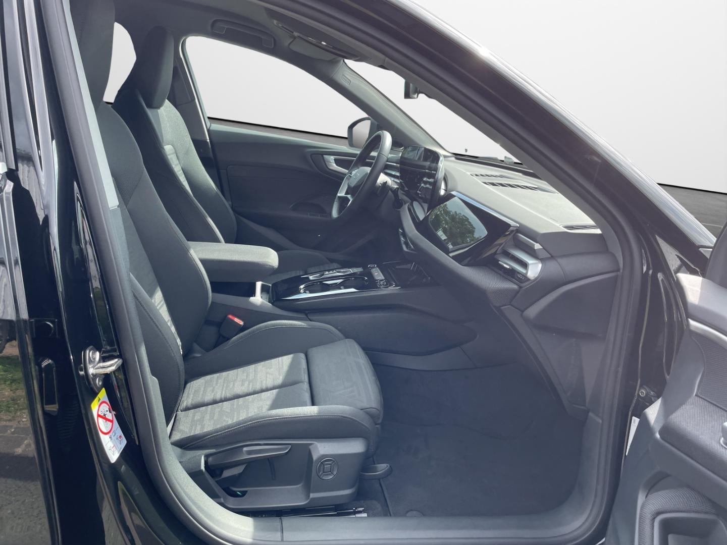 Bild über Audi A5 Avant TFSI S tronic - für weitere Informationen kontaktieren Sie den Audi Partner