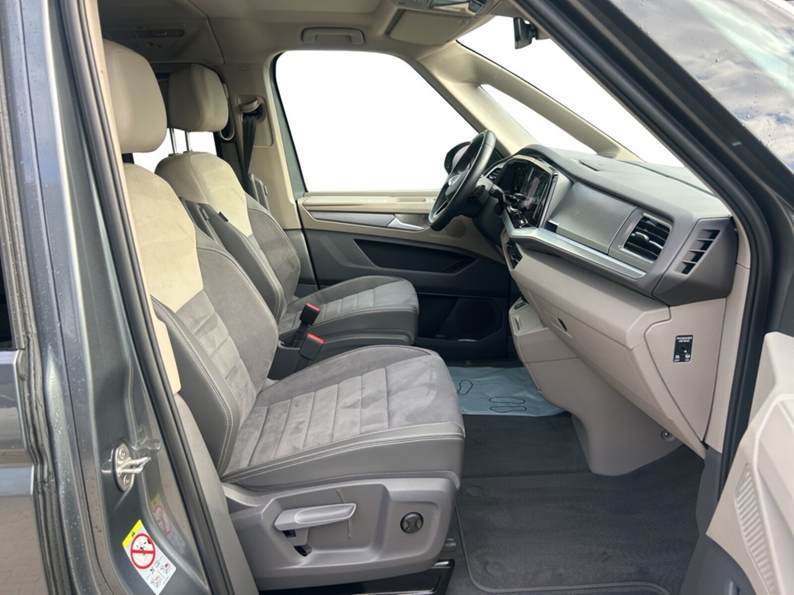 Volkswagen Multivan Langversion – Bild 10