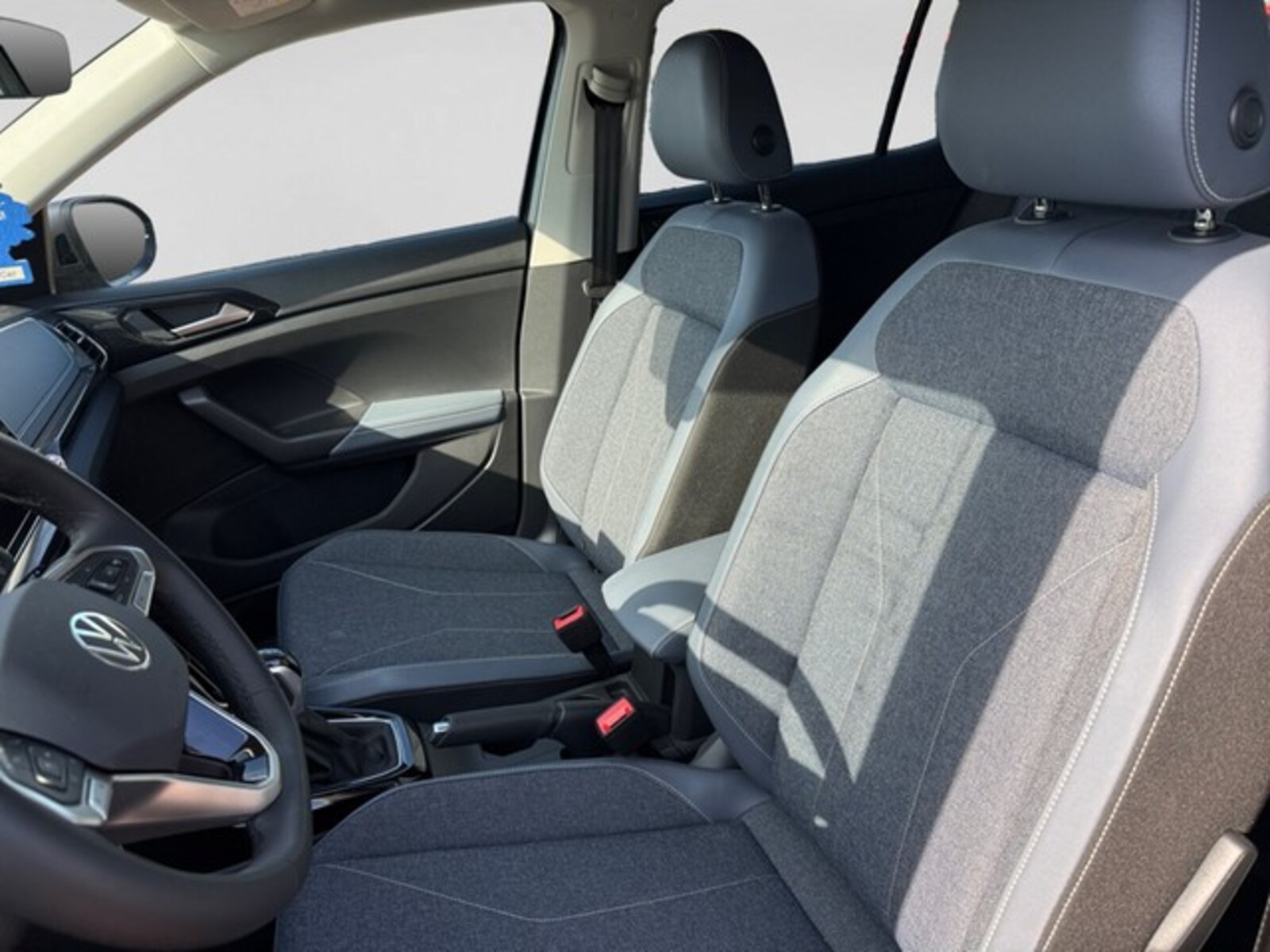 Volkswagen T-Cross – Bild 10