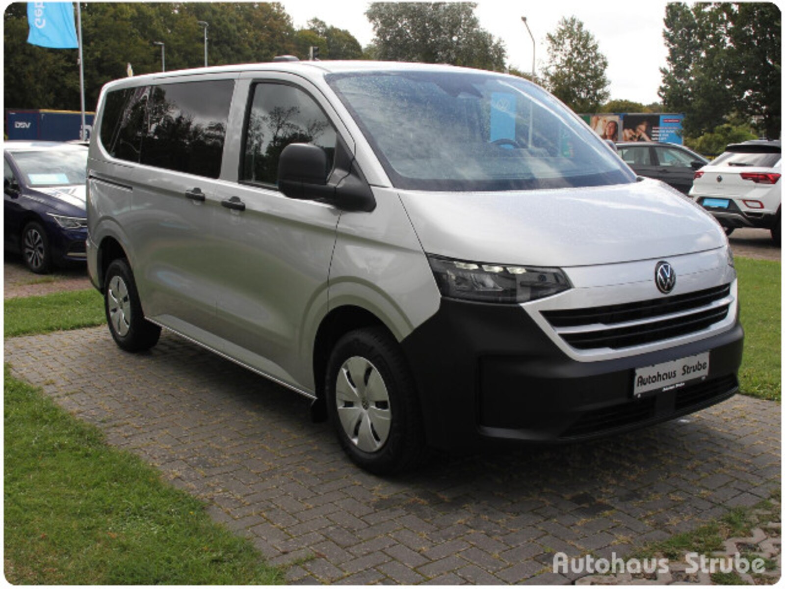 Volkswagen Caravelle – Bild 4