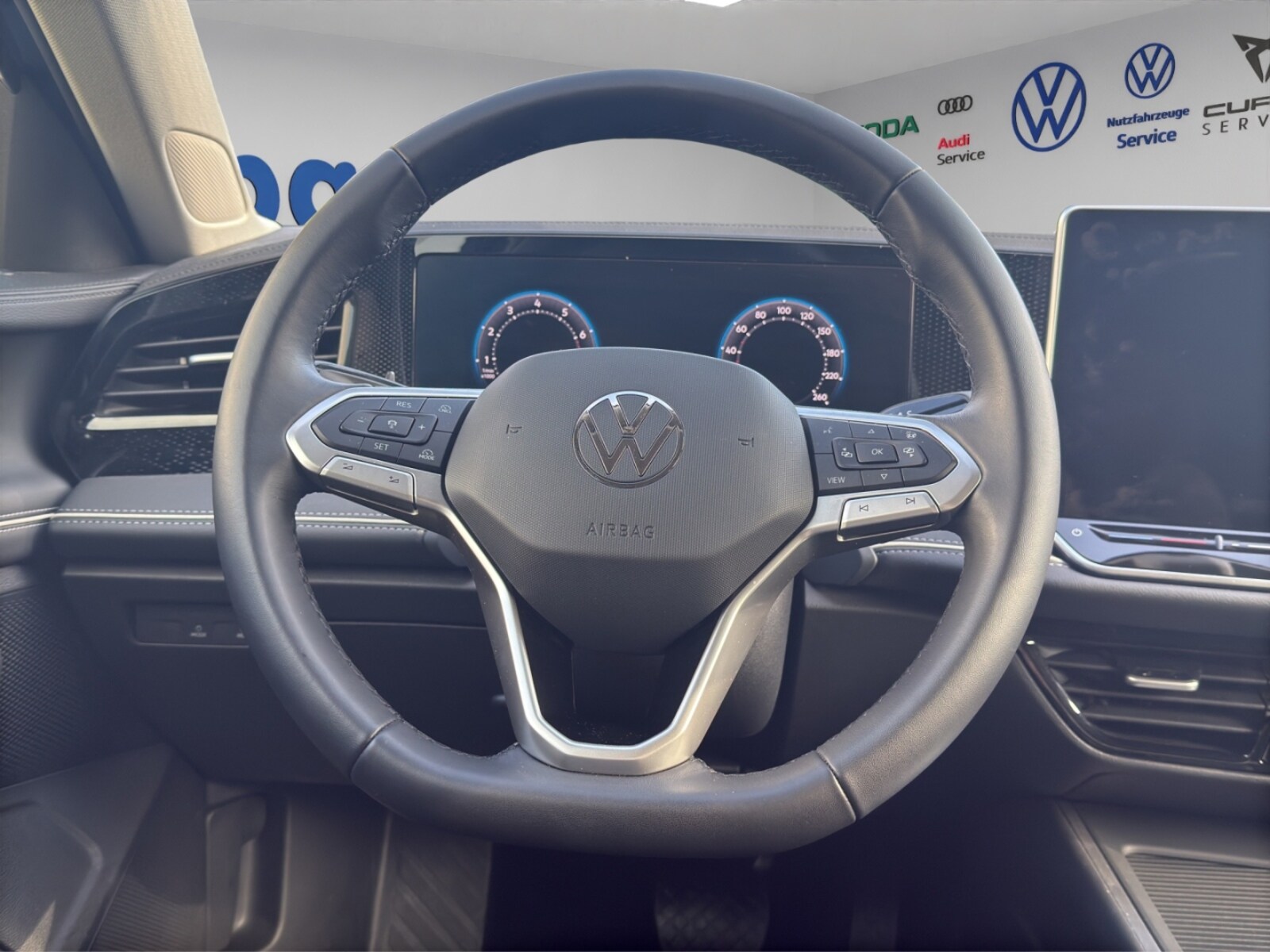 Volkswagen Passat – Bild 9