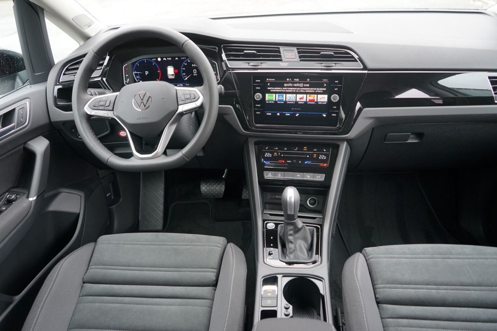 Volkswagen Touran – Bild 6