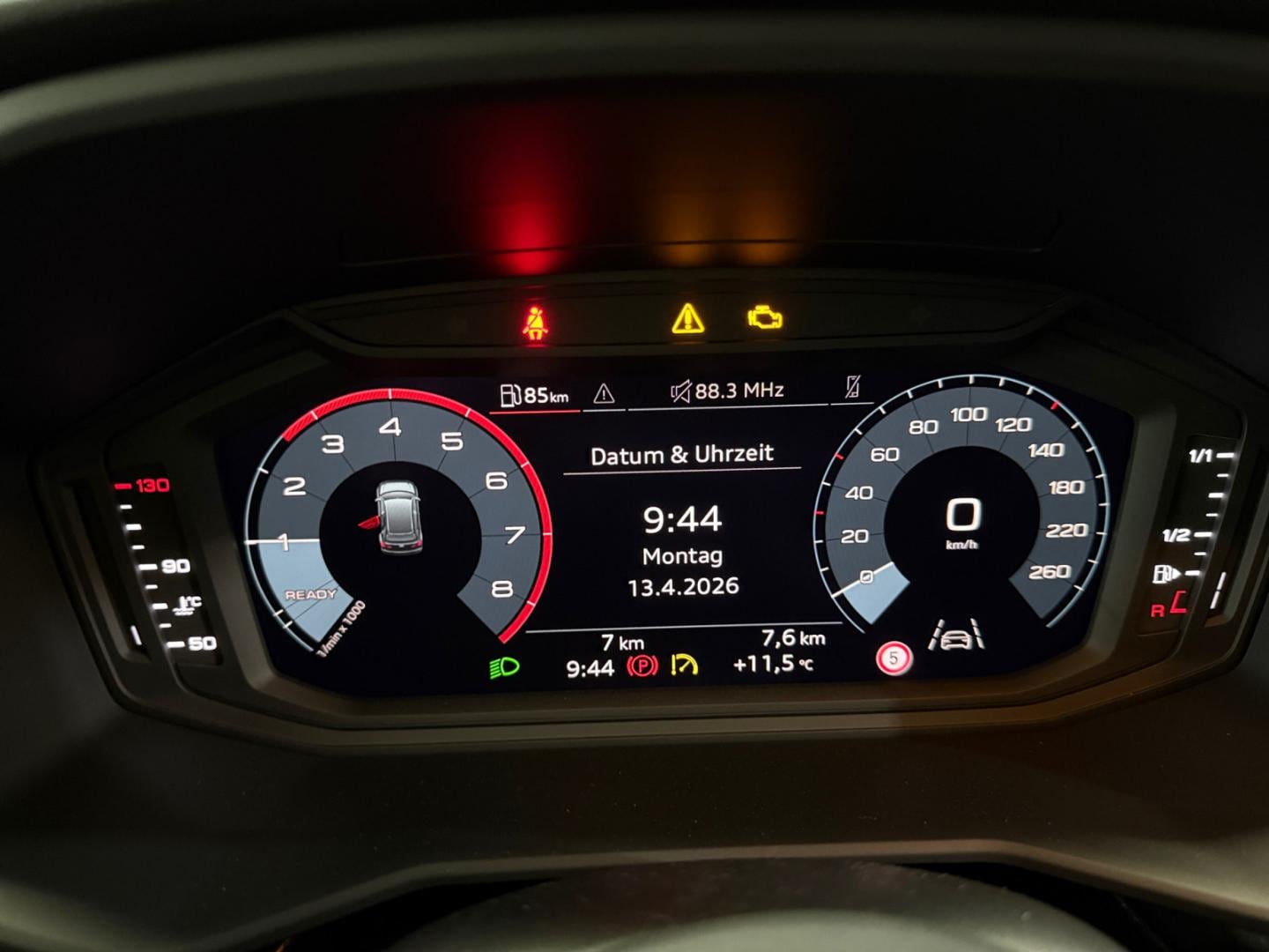 Bild über Audi A1 Sportback advanced 30 TFSI Schaltgetriebe - für weitere Informationen kontaktieren Sie den Audi Partner