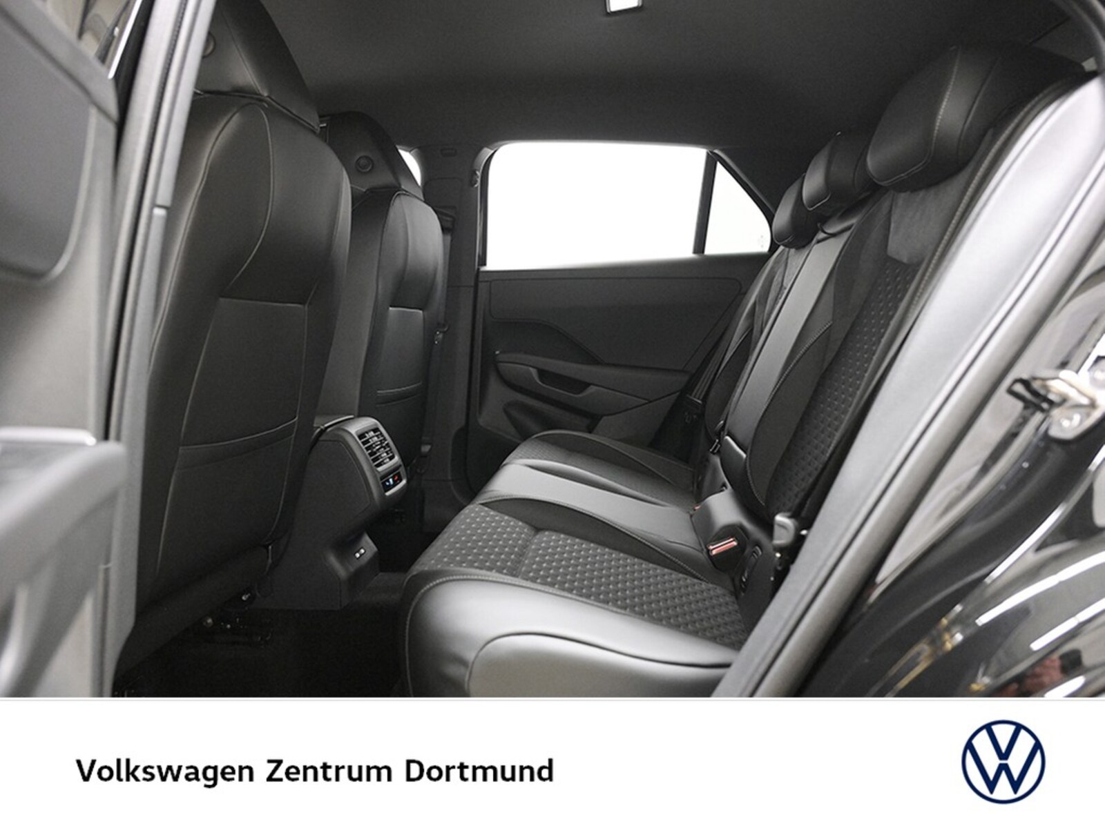 Volkswagen T-Roc – Bild 12