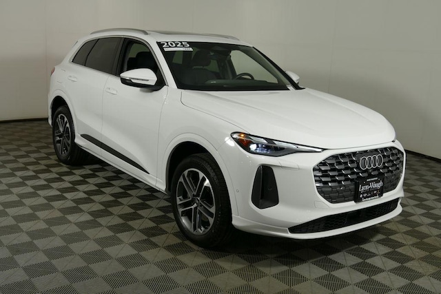 Photo of 2025 Audi Q5 