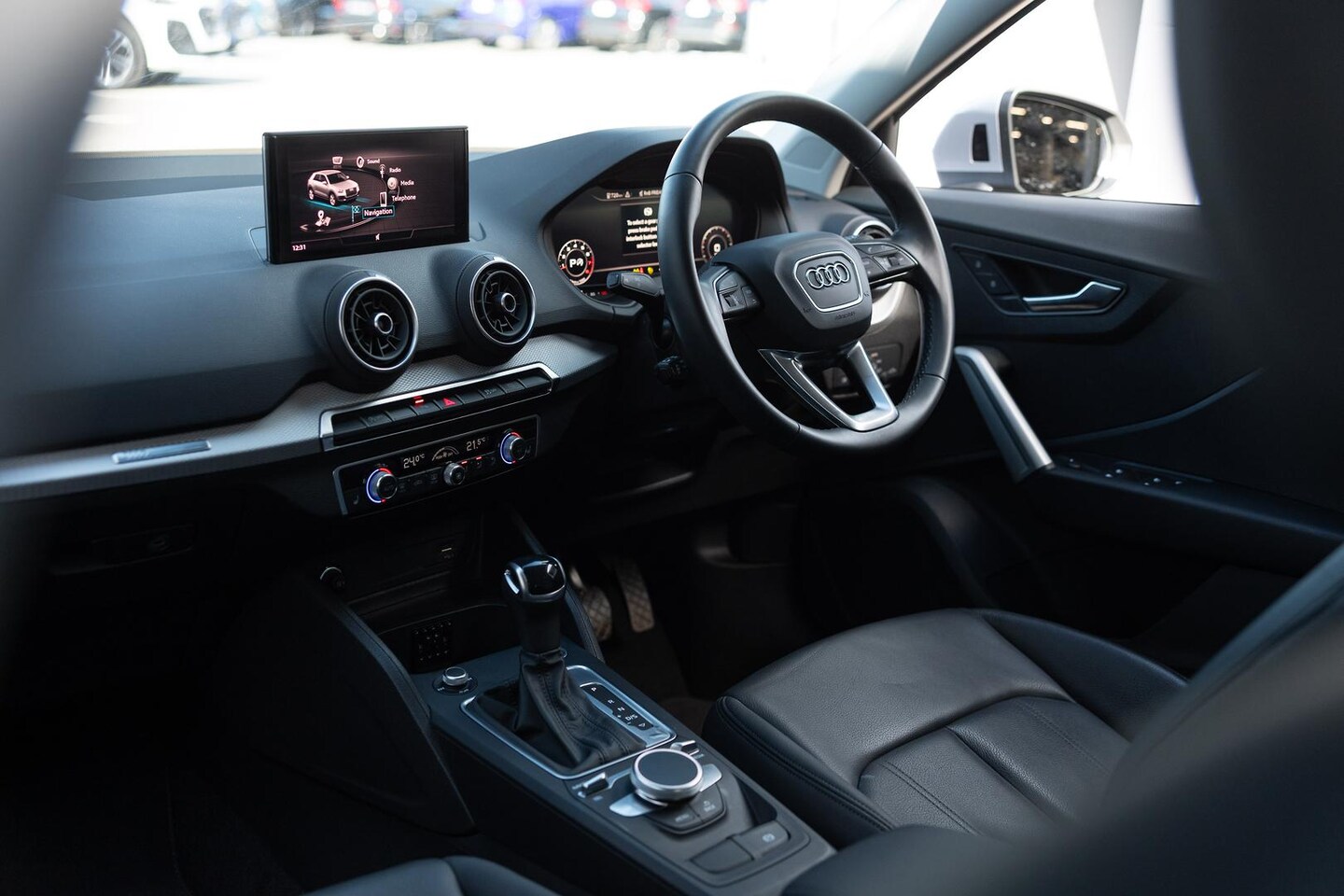 Image about Audi Q2 35 TFSI S tronic
