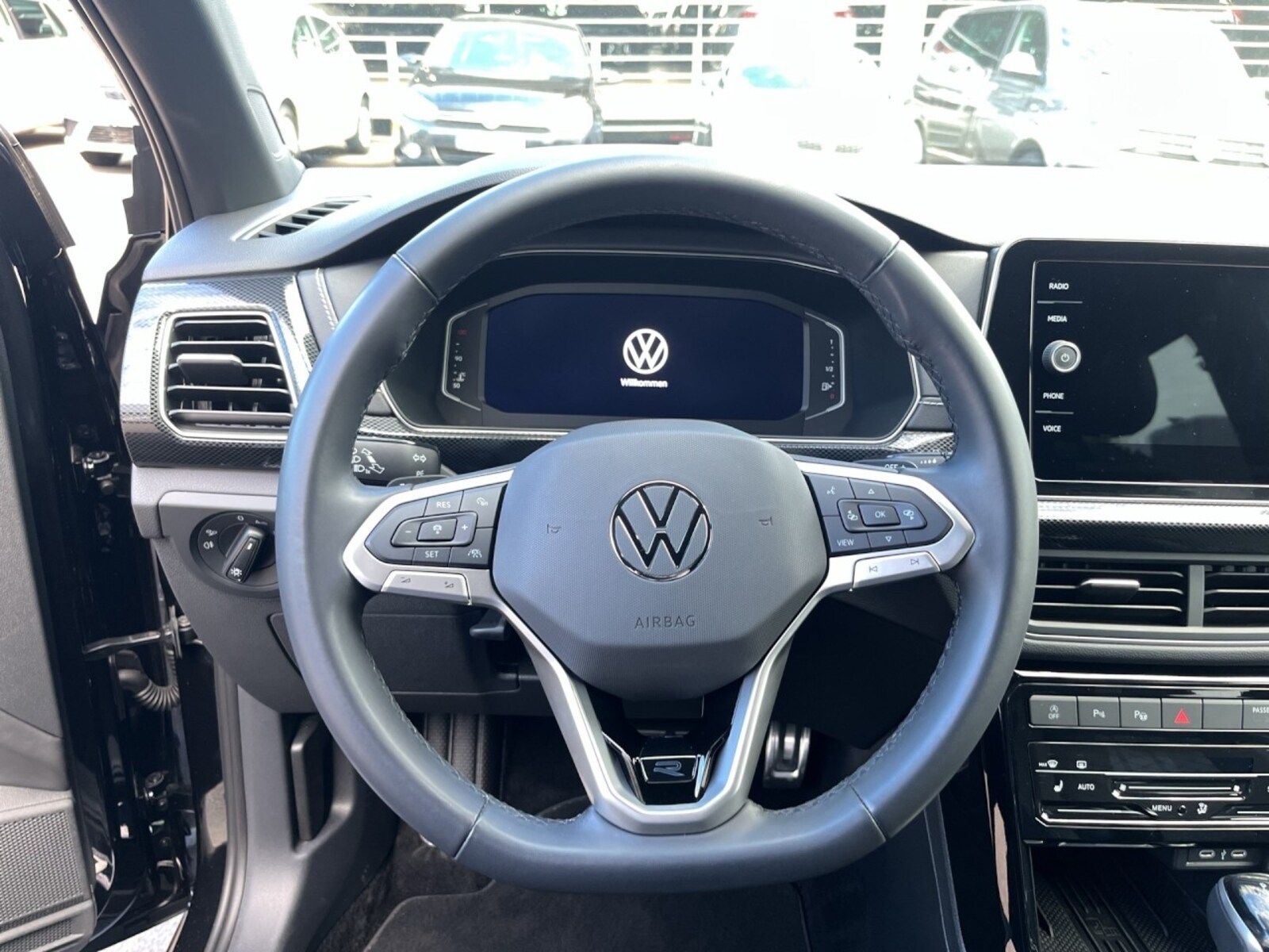 Volkswagen T-Cross – Bild 11