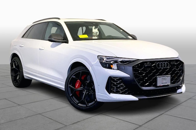 2026 Audi RS Q8 SUV performance