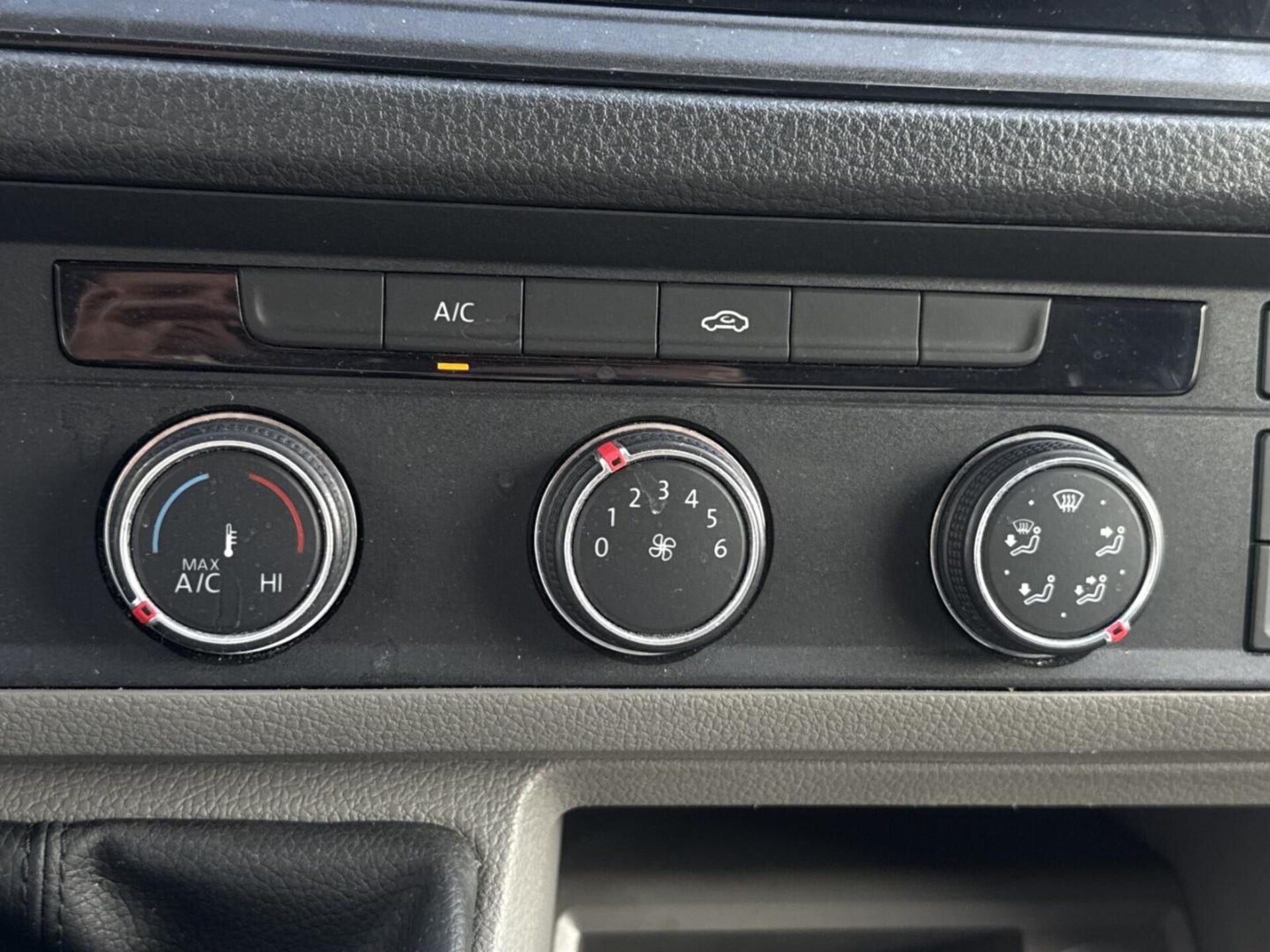 Volkswagen Crafter Furgon długi rozstaw osi