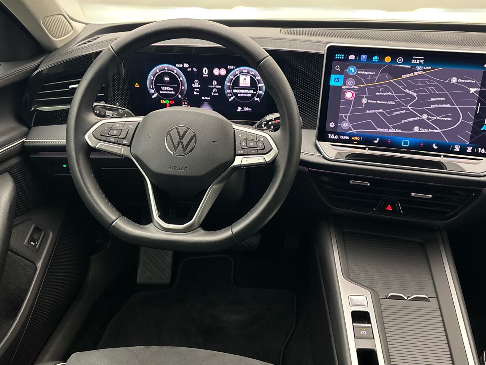 Volkswagen Passat – Bild 8