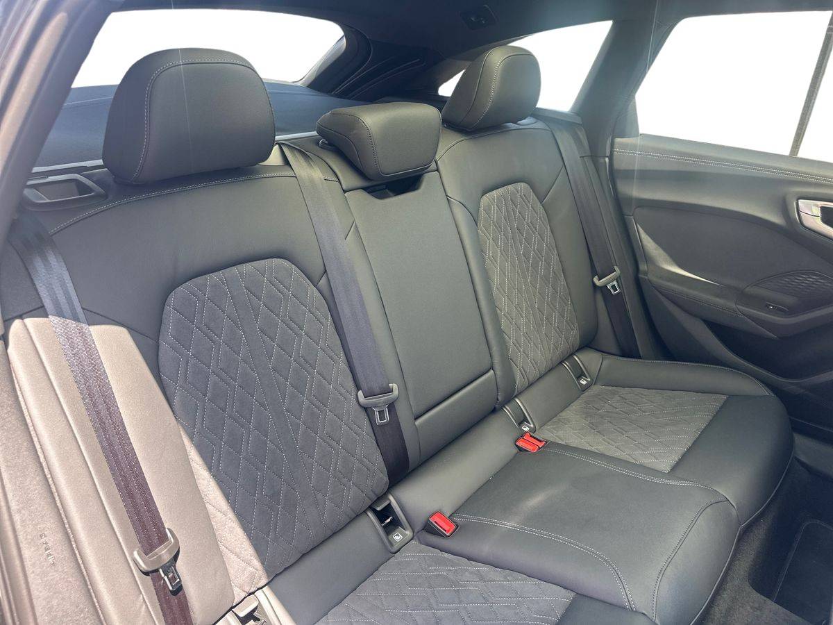 Image about Audi A5 Avant e-hybrid Design e-hybrid quattro 299 chS tronic