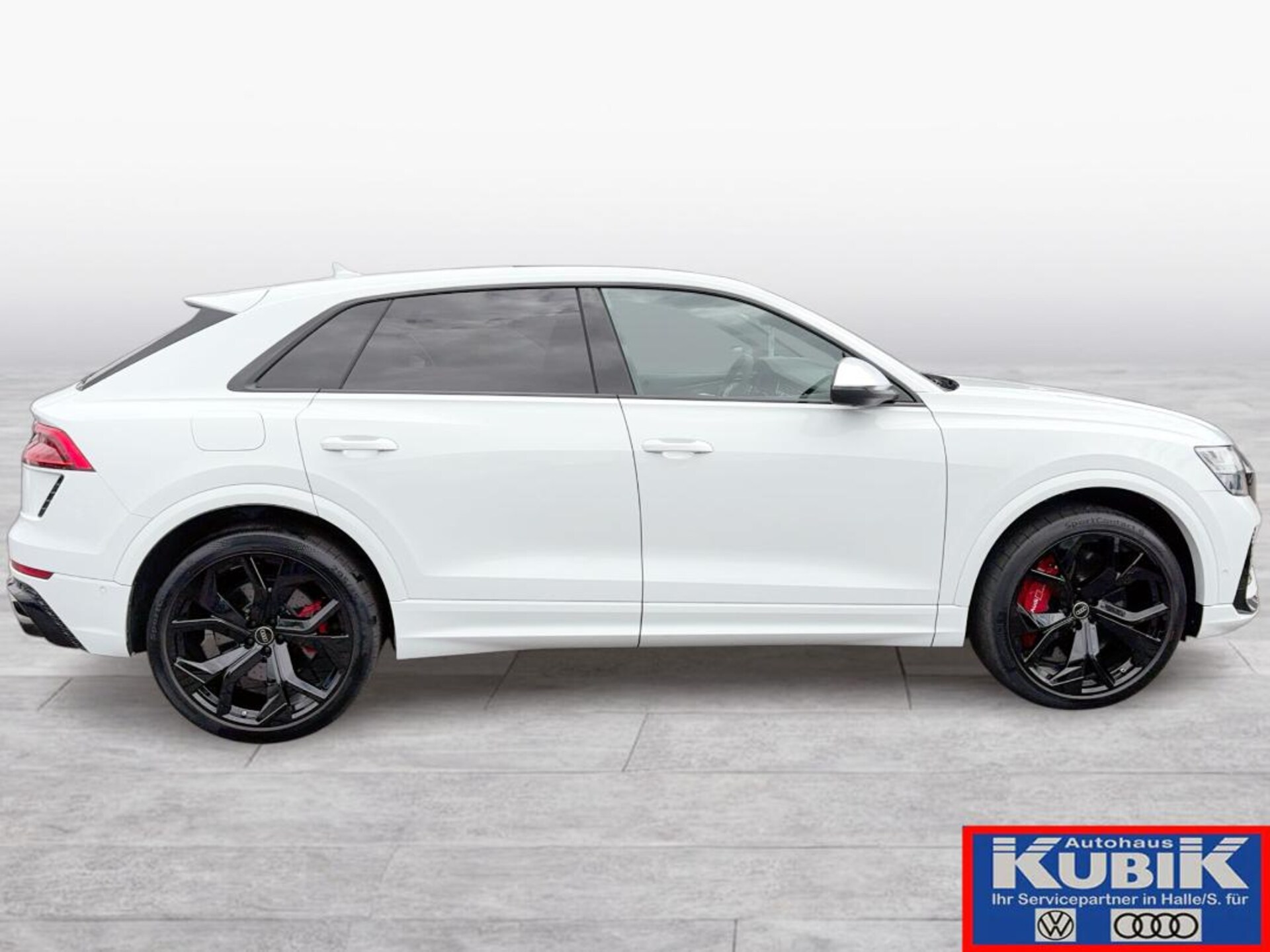 Audi RS Q8 SUV